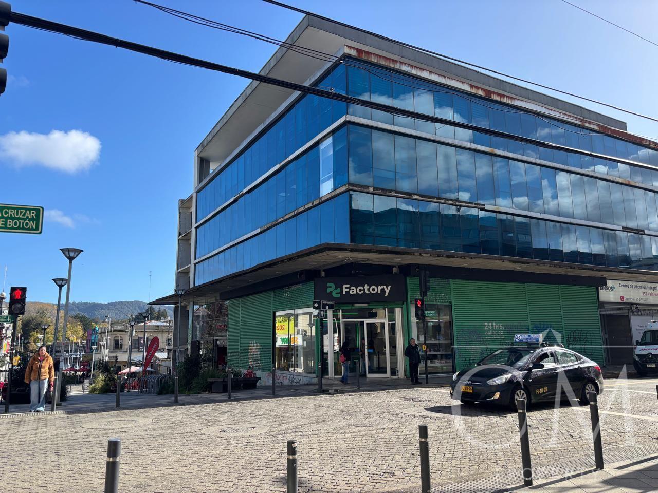 Se Arrienda Oficina en edificio Paseo Libertad
